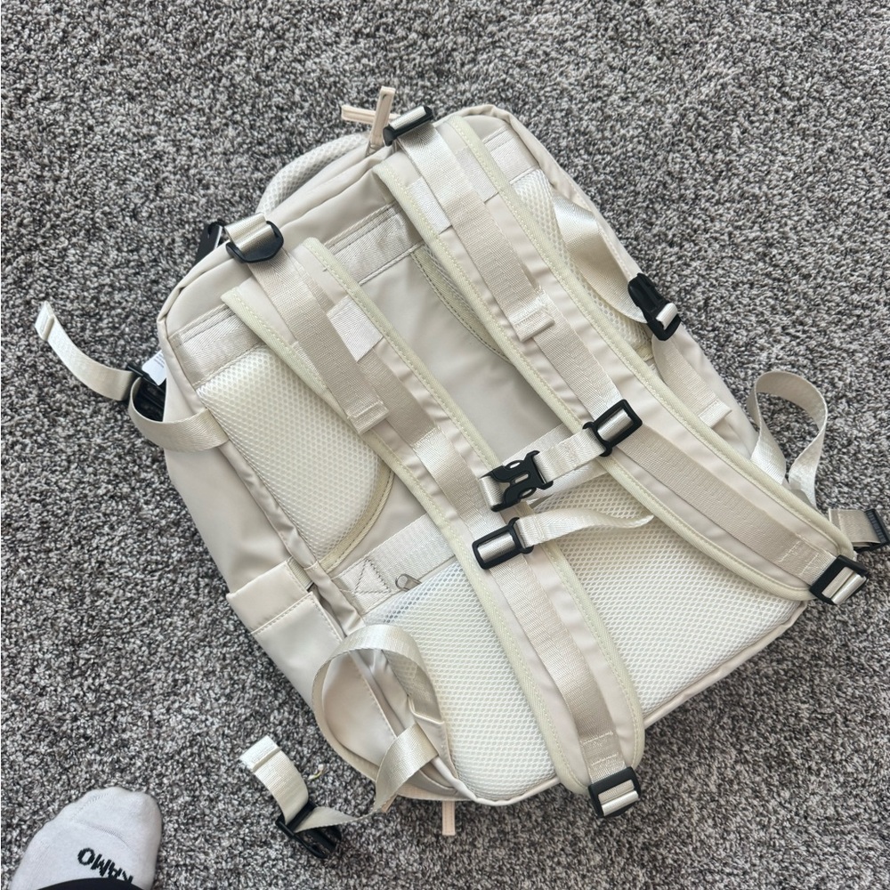 Cream Backpack Carry On NWT - Picture 7 of 10